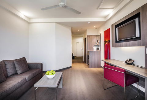 Novotel Darwin CBD - Holiday Great Ocean Road 15