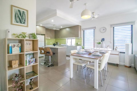 ZEN QUEST - The NOMADS PAD Near Nightcliff Markets & Sunset Foreshore - Holiday Great Ocean Road 12