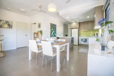 ZEN QUEST - The NOMADS PAD Near Nightcliff Markets & Sunset Foreshore - Holiday Great Ocean Road 13