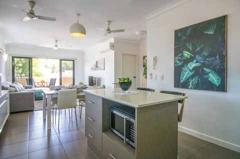 ZEN QUEST - The NOMADS PAD Near Nightcliff Markets & Sunset Foreshore - Holiday Great Ocean Road 24