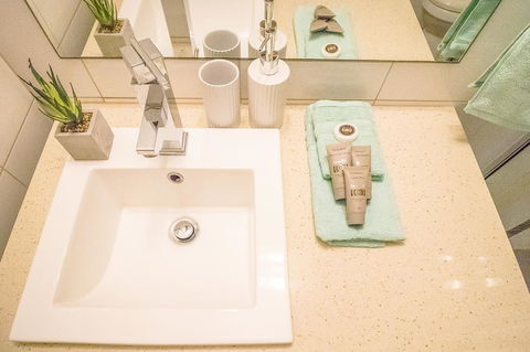 ZEN QUEST - The NOMADS PAD Near Nightcliff Markets & Sunset Foreshore - Holiday Great Ocean Road 20