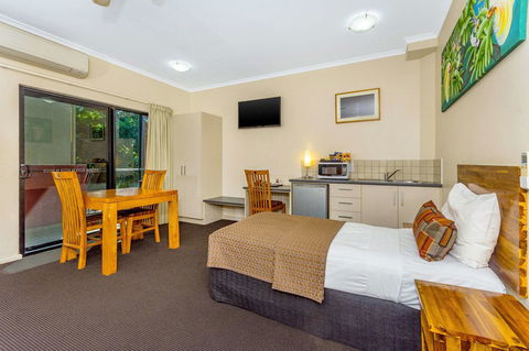 Quality Hotel Darwin Airport - Holiday Great Ocean Road 14