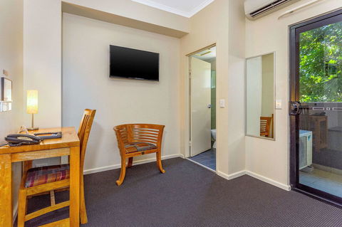 Quality Hotel Darwin Airport - Holiday Great Ocean Road 15