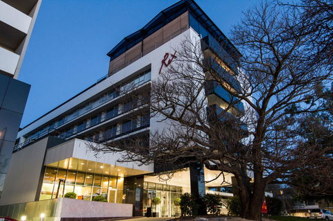 Canberra Rex Hotel - Holiday Great Ocean Road 1