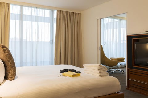 Novotel Canberra - Holiday Great Ocean Road 40