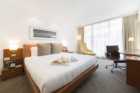 Novotel Canberra - Holiday Great Ocean Road 7