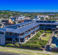 Lennox Holiday Apartments - Holiday Great Ocean Road