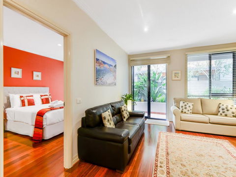 Boutique Stays - River Boulevard, Richmond Apartment - Holiday Great Ocean Road 0