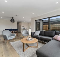 Brand New and Beautiful - Rosebud Holiday Home - Holiday Great Ocean Road