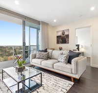 Brand New Apartment With Balcony Gym and Sauna - Holiday Great Ocean Road