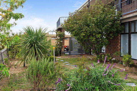 Bridairre Holiday Apartments - Holiday Great Ocean Road 1