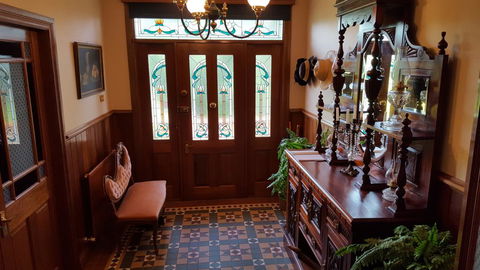 Cascades Manor Luxury Homestay Katoomba - Holiday Great Ocean Road 3