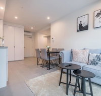 CBD Modern Classic 1 Bedroom AptLa Trobe Tower - Holiday Great Ocean Road