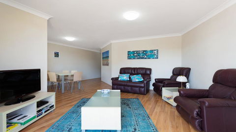 Centrepoint 1 - CBD Location - Holiday Great Ocean Road 2