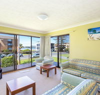 Champagne Court 1 with Water Views - Holiday Great Ocean Road
