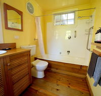 Cherry Plum Cottages - Holiday Great Ocean Road