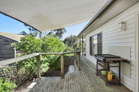 Coffey Court Cottage 2 - Holiday Great Ocean Road 0