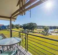 Condo 108  Horizons Resort  Golf stunning course  lake Views - Holiday Great Ocean Road