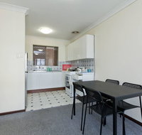 Cozy South Perth Unit next to Perth Zoo - Holiday Great Ocean Road