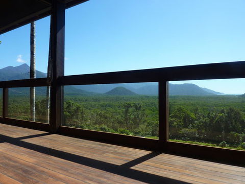 Daintree Holiday Homes - La Vista - Holiday Great Ocean Road 0