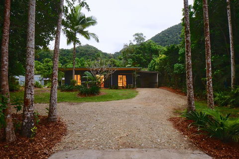 Daintree Rainforest Beach House - Holiday Great Ocean Road 0
