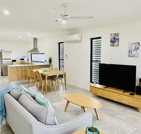DAYDREAMING Airlie Beach Water views  only 200m to boardwalk. - Holiday Great Ocean Road