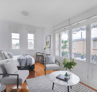 Designer styled studio in the heart of trendy Glebe - Holiday Great Ocean Road