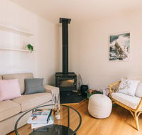 DOVESTONES BY THE SEA - INVERLOCH - Holiday Great Ocean Road