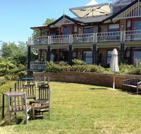 Echoes Boutique Hotel  Restaurant - Holiday Great Ocean Road