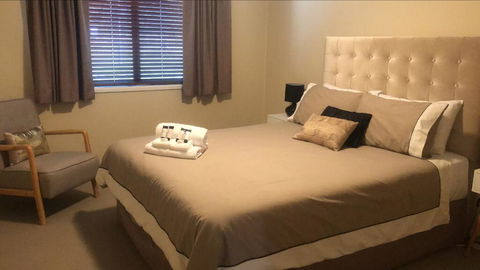 ELSINOR Townhouse 2 - Holiday Great Ocean Road 1