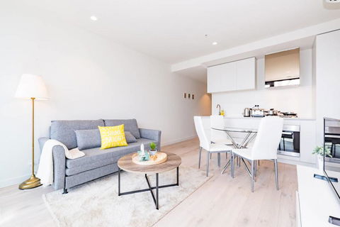 EQ Tower Luxury 1 Bedroom Central Melbourne - Holiday Great Ocean Road 1