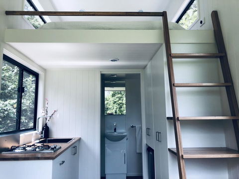 Francisco D'Anconia Tiny House - Holiday Great Ocean Road 1