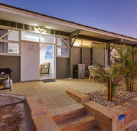 Getaway Villas Unit 38-10 - 2 Bedroom Self-Contained Accommodation - Holiday Great Ocean Road
