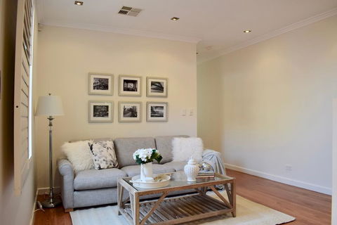 Gorgeous Row Terrace Near Sydney Harbour Bridge - Holiday Great Ocean Road 0