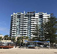 Grand Hotel Apartments Gold Coast by owner - Holiday Great Ocean Road