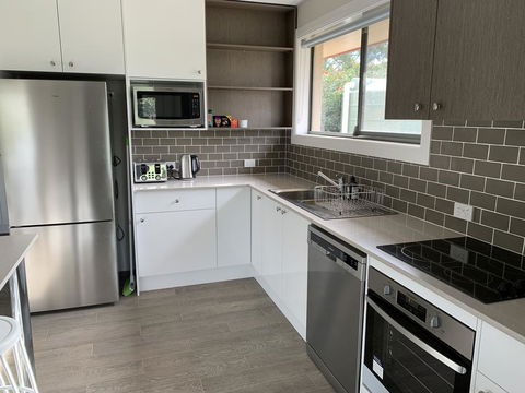 Gunsynd Studio Apartment - Holiday Great Ocean Road 2