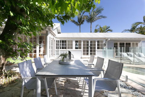 Hamptons Style Family Home 5 Minutes From Beach - Holiday Great Ocean Road 3