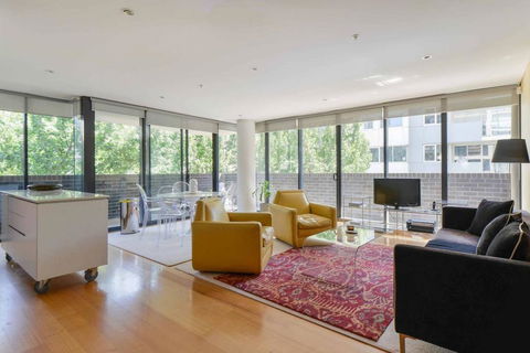 HAZEL Chapel St Socialite. Pool, Spa & Gym - Holiday Great Ocean Road 0