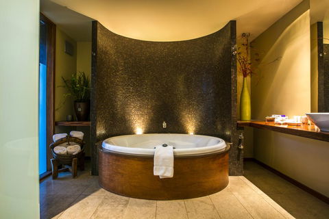 Hepburn Spa Pavilions - Holiday Great Ocean Road 3