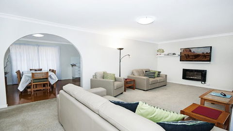 Hereford Court - East Ballina - Holiday Great Ocean Road 0