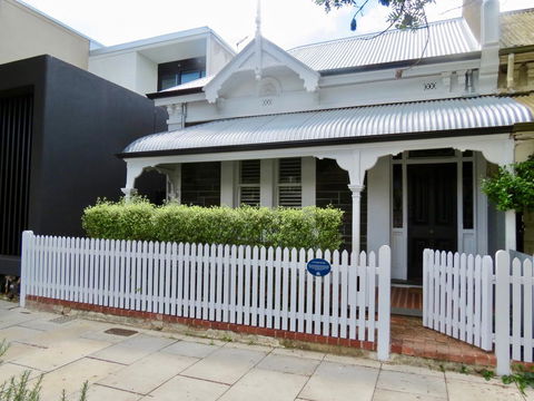 Heritage Luxury 3BR Cottage On Halifax - Holiday Great Ocean Road 0