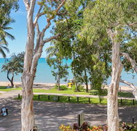 Hibiscus in Marlin Waters Palm Cove - Holiday Great Ocean Road