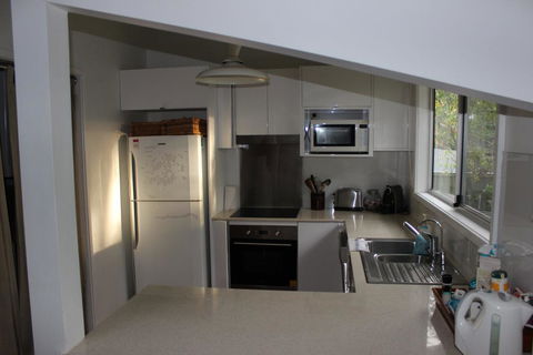 Hidden Oasis Pet Friendly In Anna Bay - Holiday Great Ocean Road 1