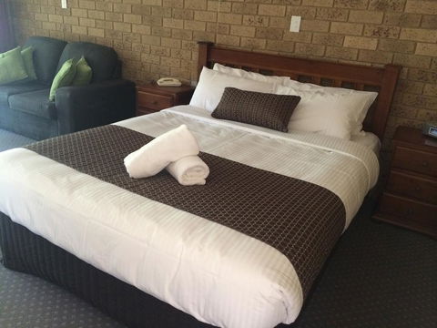 High Country Motor Inn Bright - Holiday Great Ocean Road 3