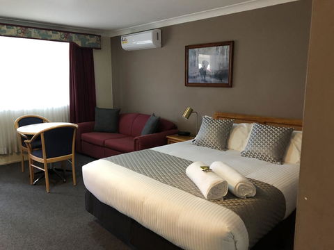 Highlands Motor Inn - Holiday Great Ocean Road 0