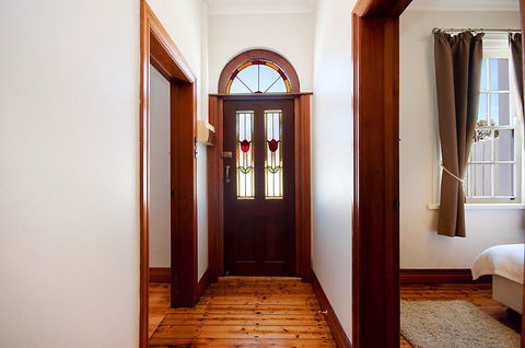 Historic Central Cottage In Warrnambool - Holiday Great Ocean Road 3