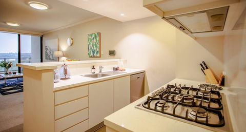 HOAMA Properties At Wentworth Point - Holiday Great Ocean Road 3
