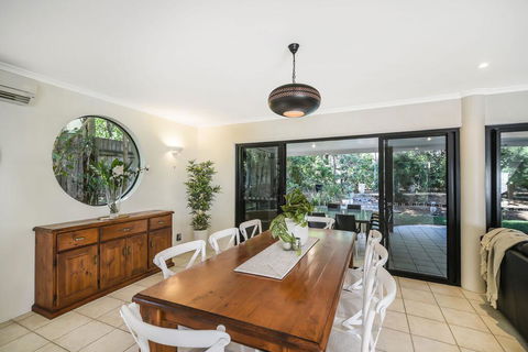 Home Away From Home, 38 Redwood Avenue, Marcus Beach, Noosa Area - Holiday Great Ocean Road 3