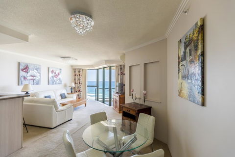 HomePlus - Stunning Ocean View From 34th Floor - Holiday Great Ocean Road 3