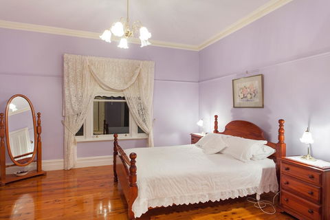 Hopkins River Homestead - Fireplace, Linen, WiFi, 4 Bdrm - Holiday Great Ocean Road 2
